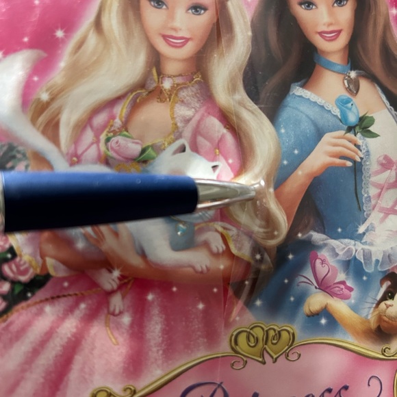 Barbie as the Princess and the Pauper singing in her first movie Musical dvd - Picture 2 of 8